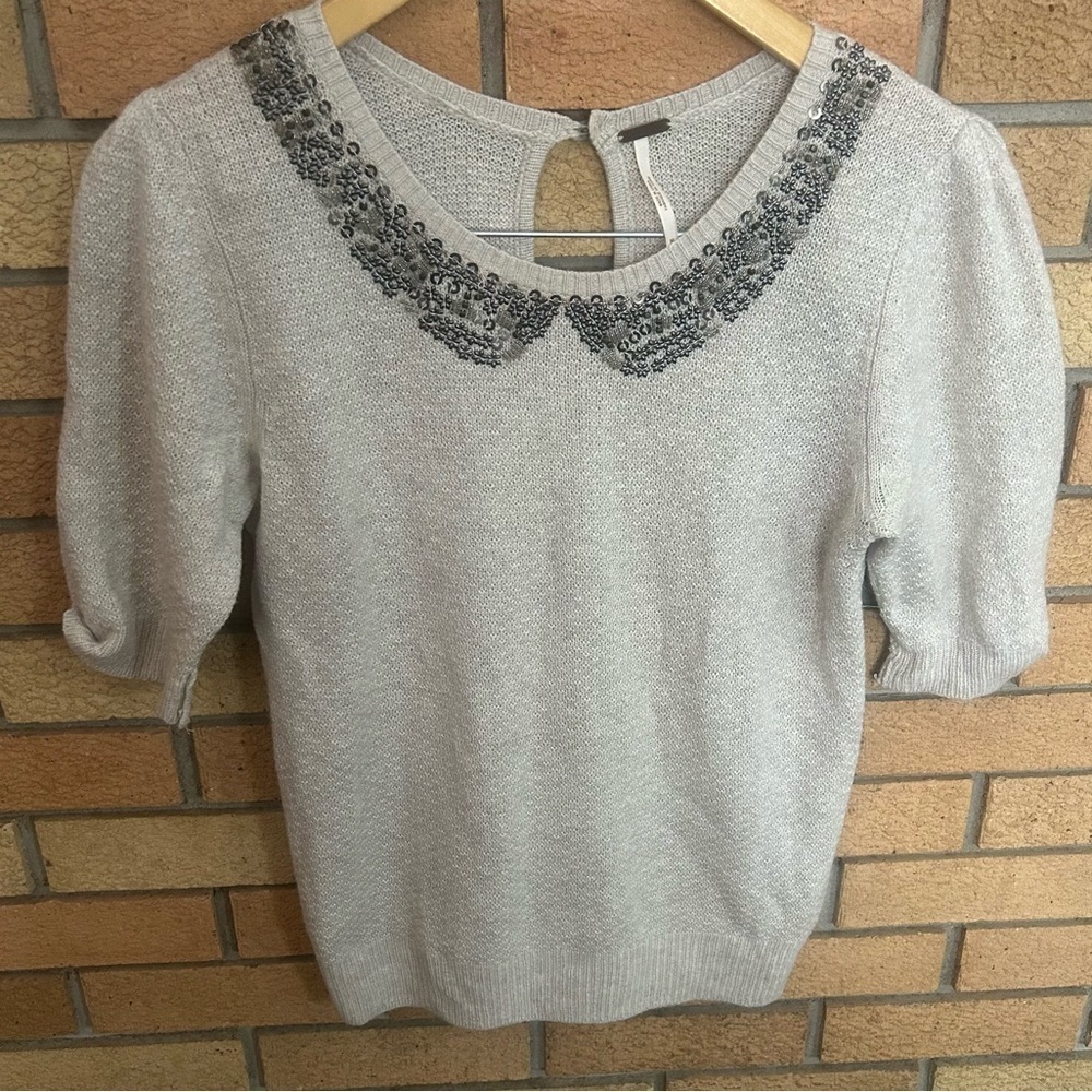 Free People Peter Pan Beaded Collar Sweater Top Size Medium Gray/Beige